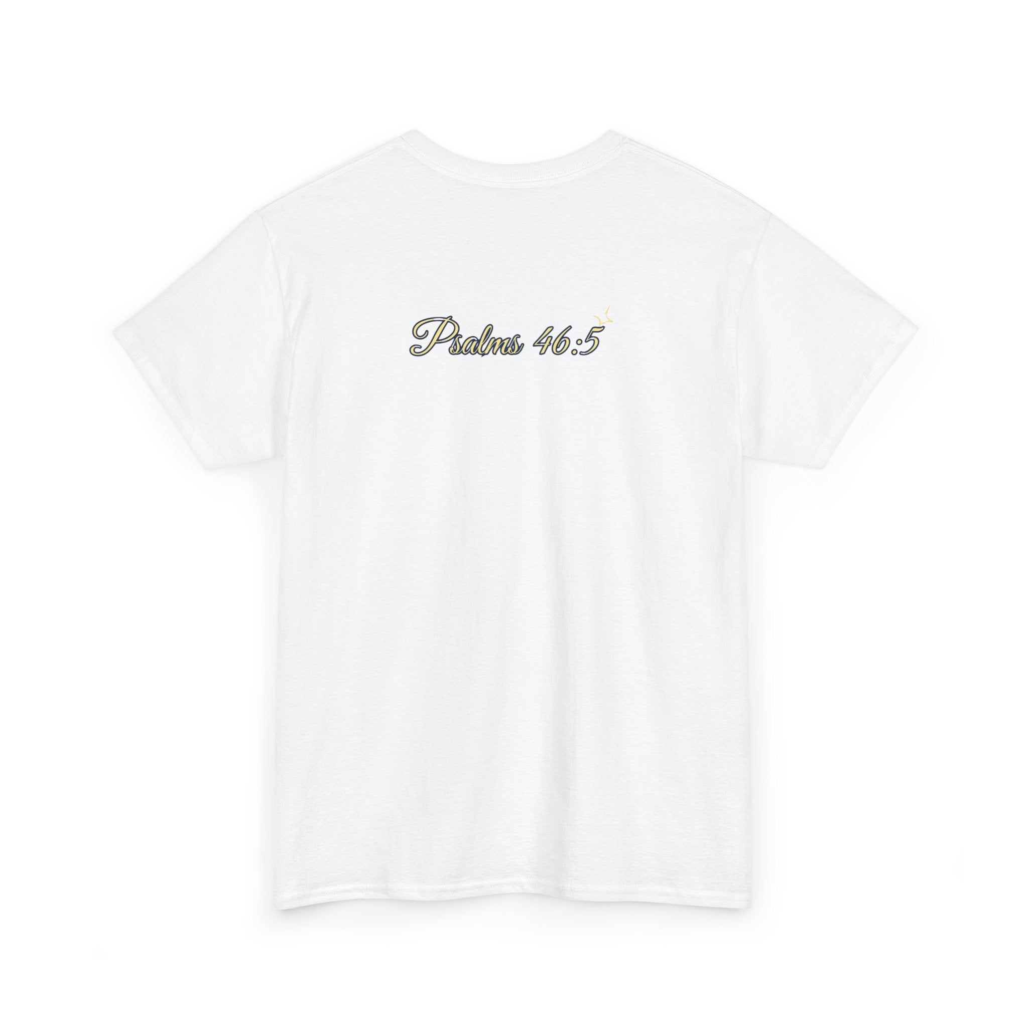 Graduate T-Shirt – “The Queen of 2026 #Graduate Eliana Yamara” Personalized Celebration Tee